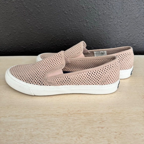 Sperry Perforated Pink Leather Slip Ons - Size 7.5 - Picture 5 of 7